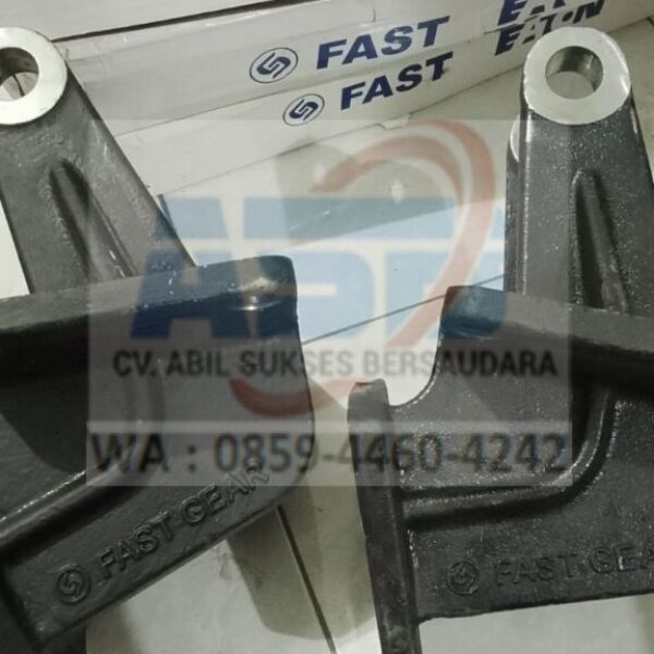 7DS180-1601024-2 - BRACKET RELEASE FORK